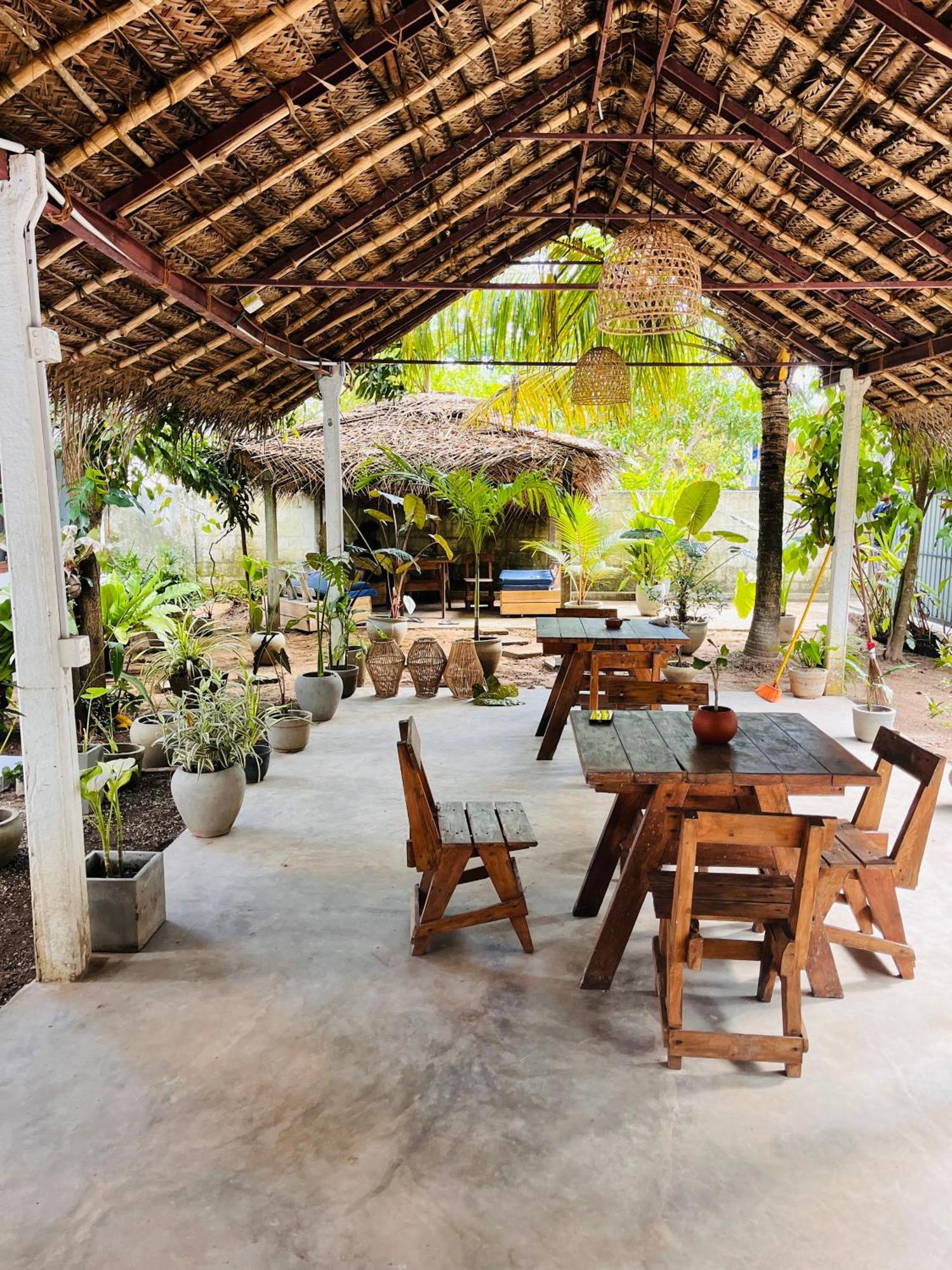 Avalon Apartment Weligama Exterior photo